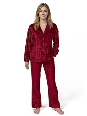 Crushed Velvet Long-Sleeve Pajama Set - Wine Red